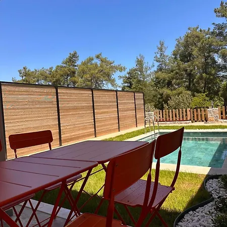 Escape To Nature Private Pool In Lyciafarm Apartamento